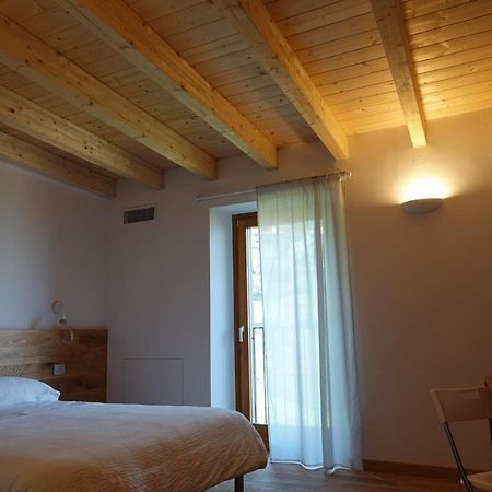 Casale Bella.Vista Bed and Breakfast Pianello Del Lario Exteriör bild