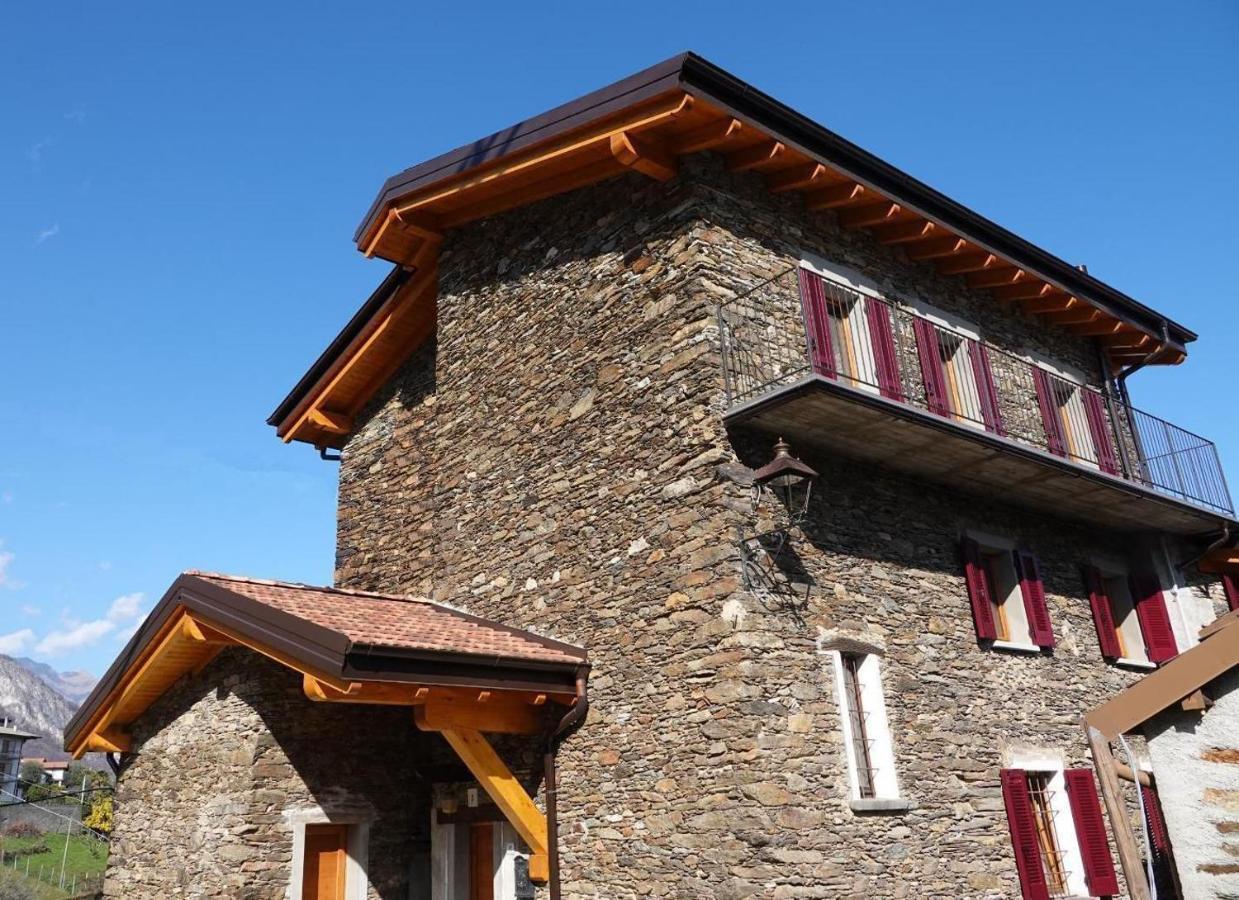 Casale Bella.Vista Bed and Breakfast Pianello Del Lario Exteriör bild